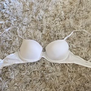 sexy Victoria’s Secret PINK bra 32B